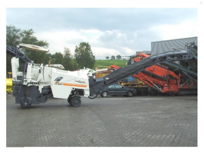 Dorozhnaya-freza-Wirtgen-W-1000-F-1423993_1